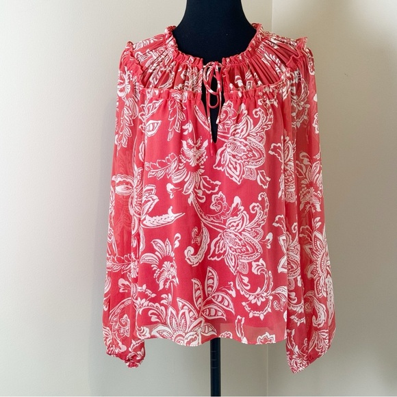 Evereve Hayden Chiffon Gathered Blouse M - Picture 5 of 11